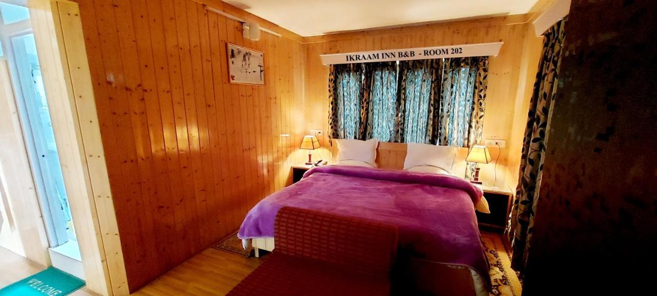 Ikraam Inn Bed & Breakfast Srīnagar Zewnętrze zdjęcie