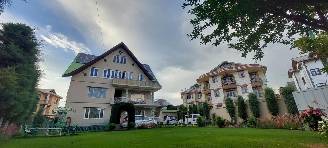 Ikraam Inn Bed & Breakfast Srīnagar Zewnętrze zdjęcie